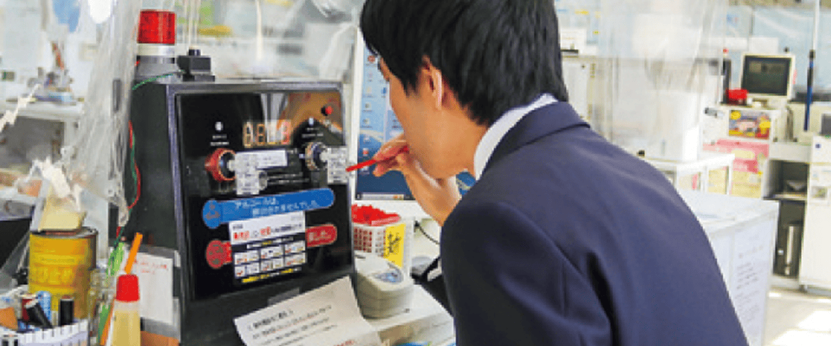 厳格な点呼・アルコールチェック